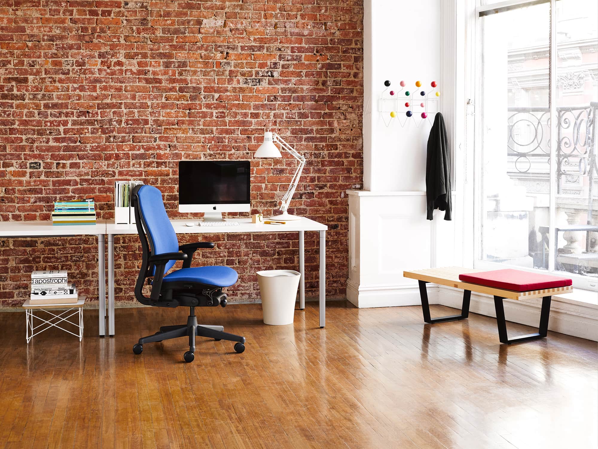 开云（中国） - 附件|衣帽架|办公家具|设计师家具|伊姆斯衣帽架